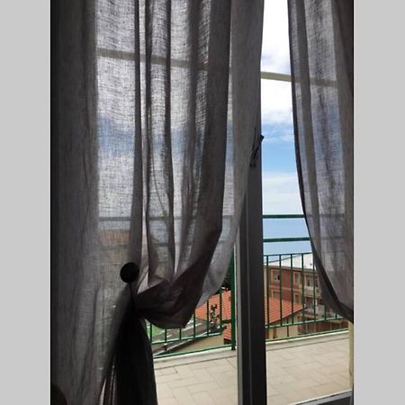 Splendido Appartamento Vista Mare Levanto Buitenkant foto